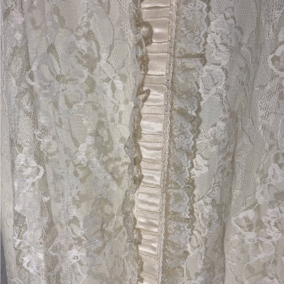 Vintage 50s/60s Odette Barsa lace overlay robe - Picture 4 of 6